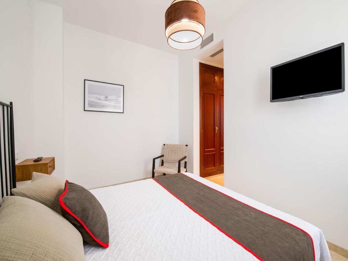 Apartamentos Santiago เอทิคา ภายนอก รูปภาพ